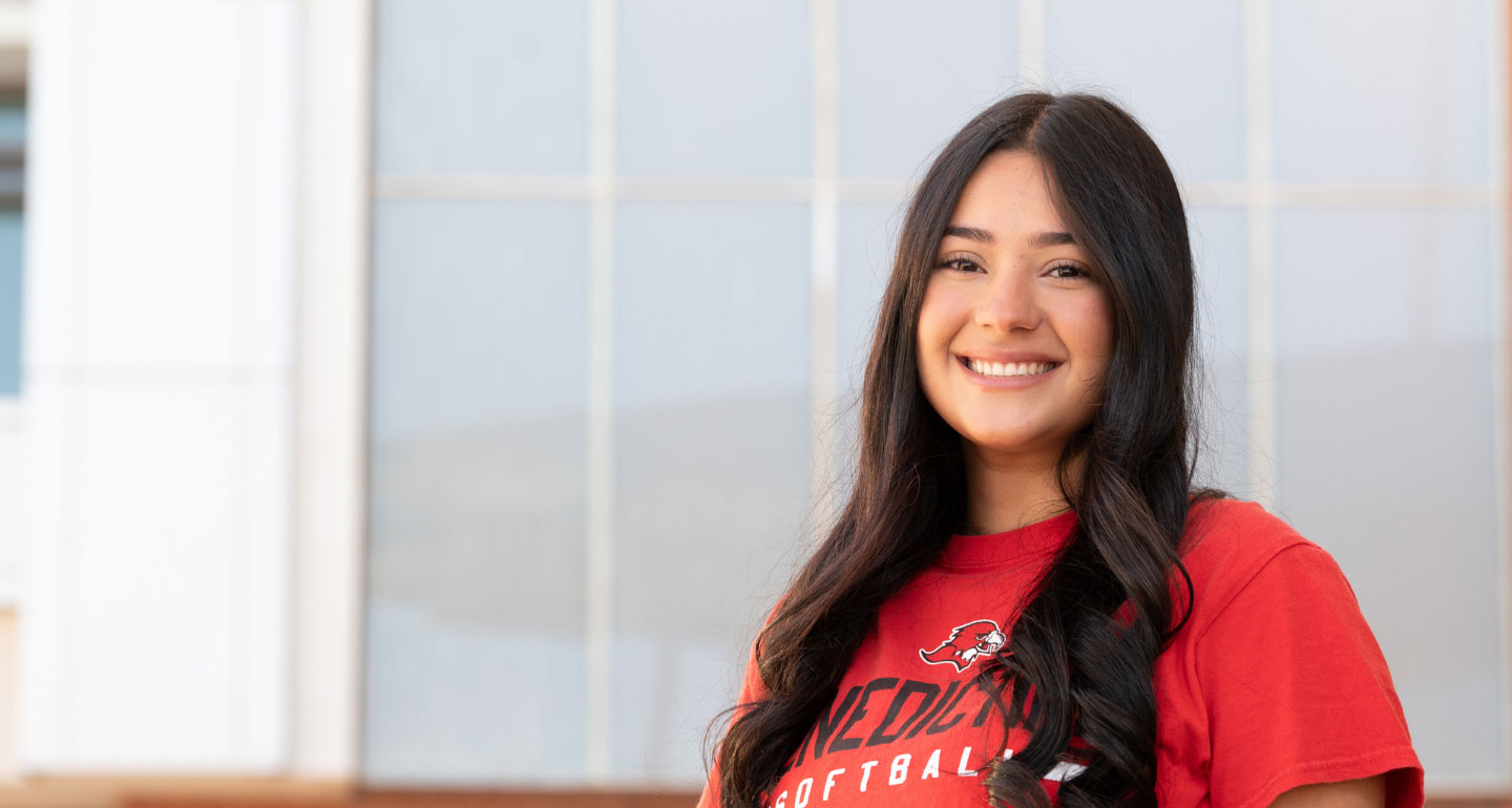 headshot of female Mesa softball student smiling; computer science