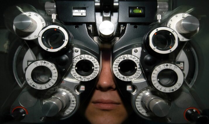 optometry, eye testing