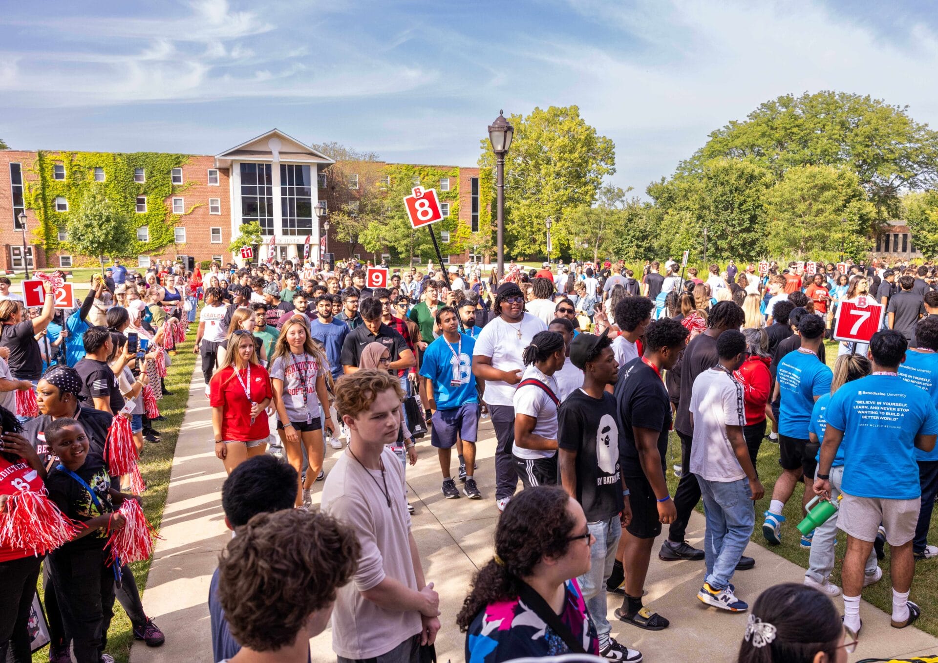 Benedictine University photo of students at Ben Beginnings in the quad